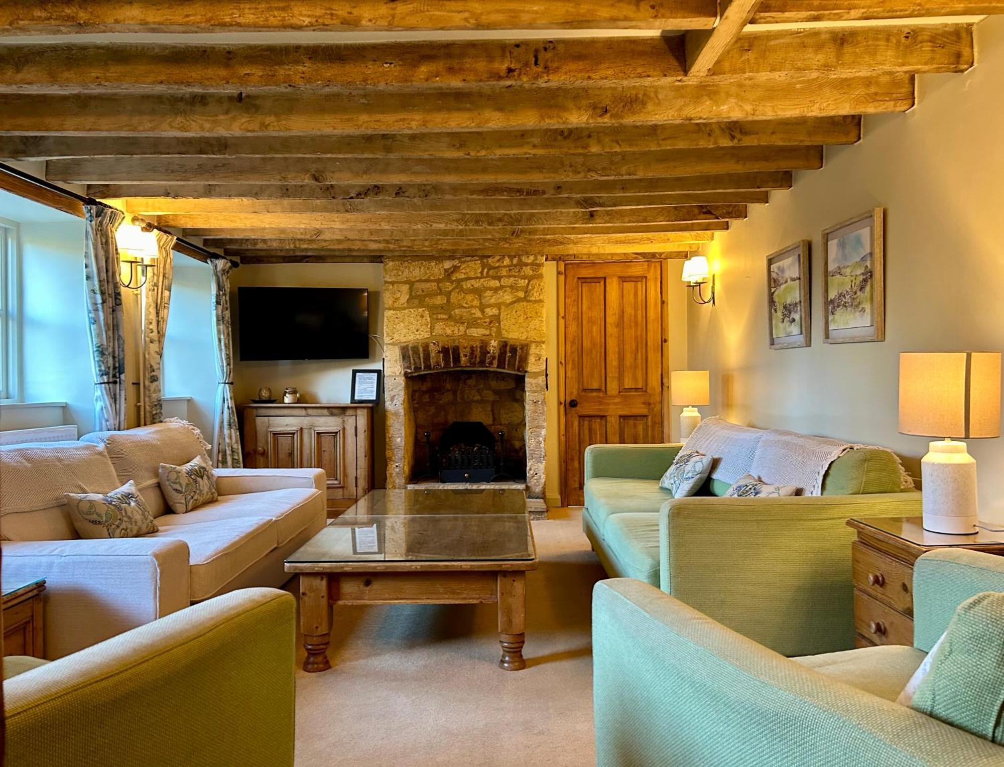 Robins Nest Villa Cheltenham Luaran gambar